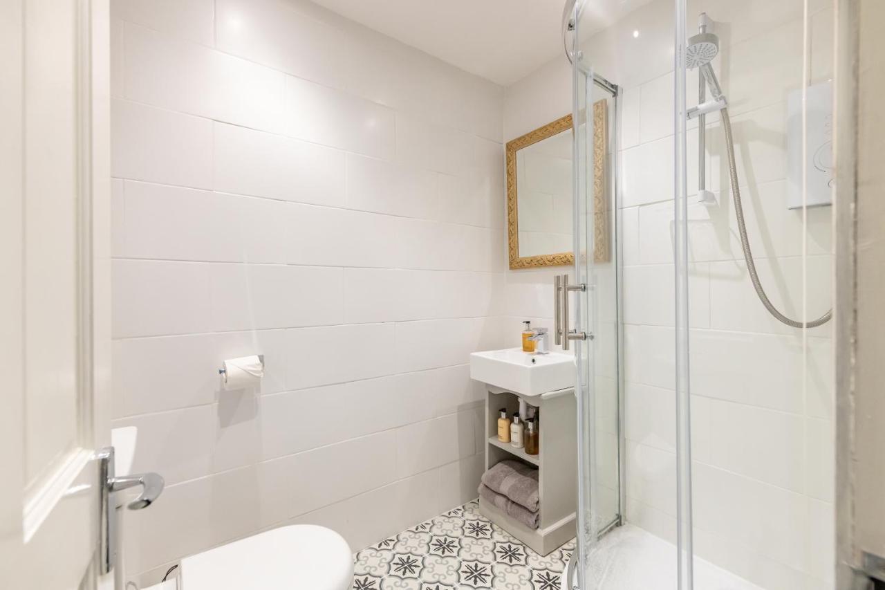Gorgeous Garden Apartment Bath Zewnętrze zdjęcie